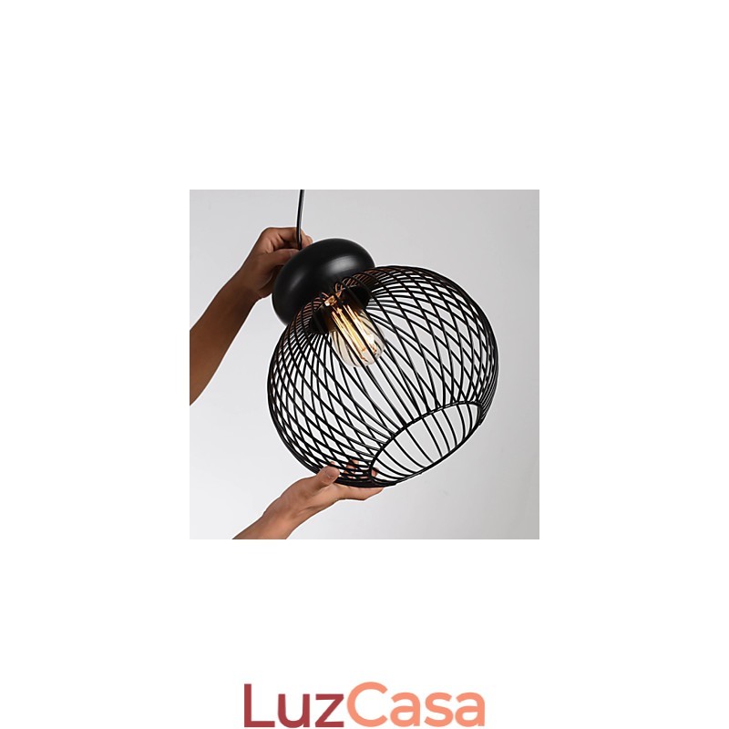 Luminária pendente de metal com design retrô