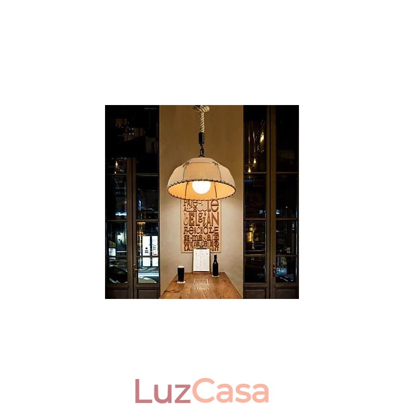 Um breve lustre de corda de cânhamo semicírculo da Vogue Lights