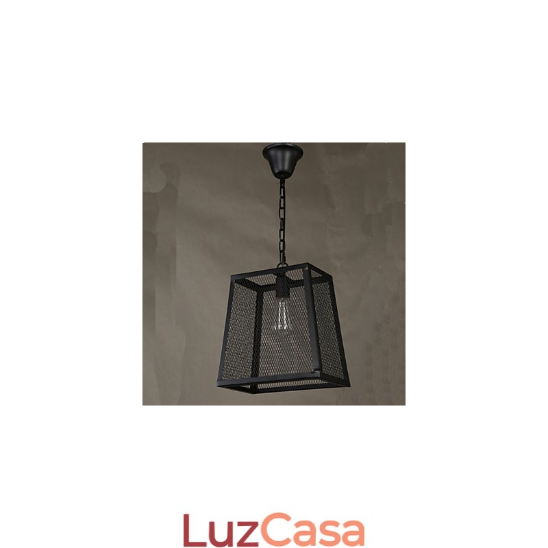 Um lustre de ferro forjado retrô industrial Wind Cafe com cobertura de rede