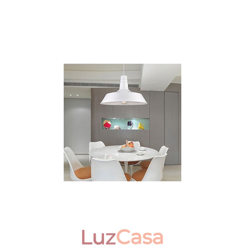 Luminária pendente de metal com design retrô
