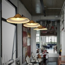Luz pendente de metal country gold garagem