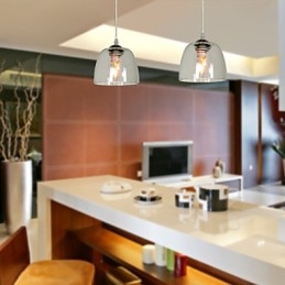 Luminária pendente moderna com design simples