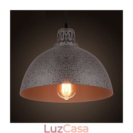 Luminária pendente vintage de metal com uma luz Luminária pendente vintage de metal com uma luz