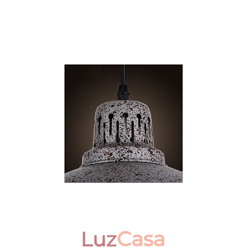 Luminária pendente vintage de metal com uma luz