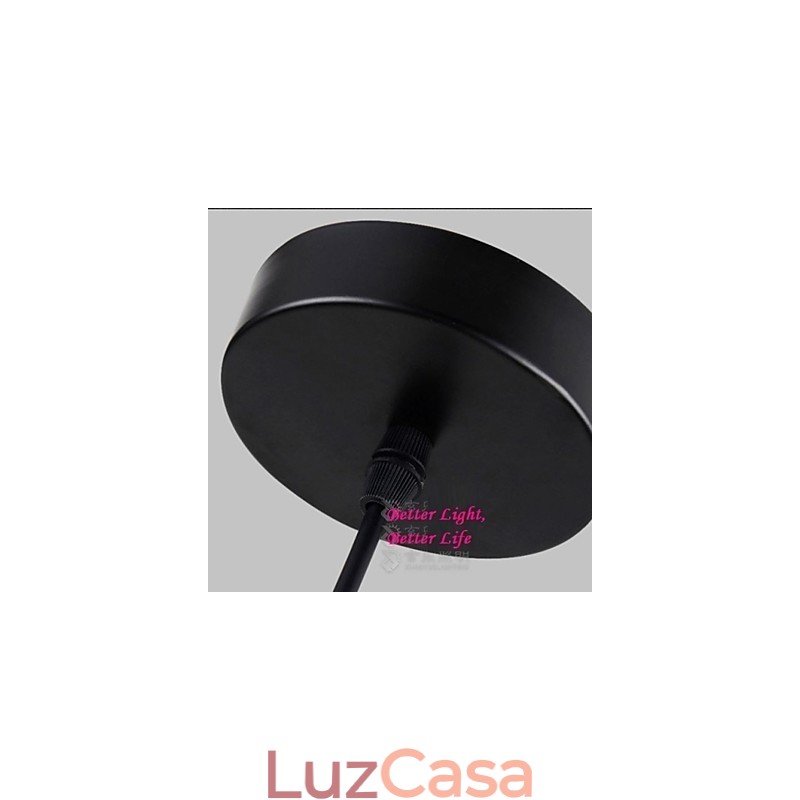 Luminária pendente vintage feita de corda com uma luz