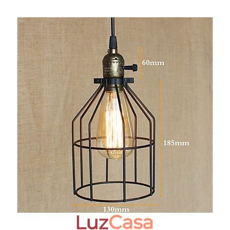 Indústria rural americana contratou uma única cabeça de lustre de ferro pequeno e criativo Indústria rural americana contratou uma única cabeça de lustre de ferro pequeno e criativo