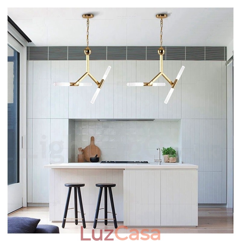 Lustre moderno contemporâneo de 2 níveis e 4 luzes dourado