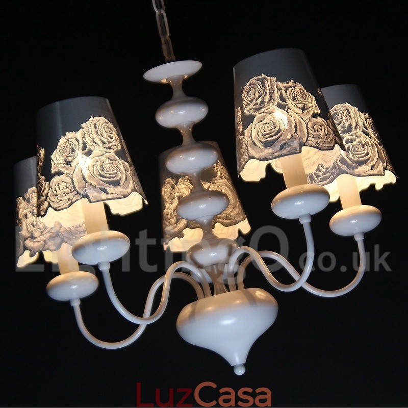 Lustre moderno contemporâneo de 5 luzes estilo vela branca vazada
