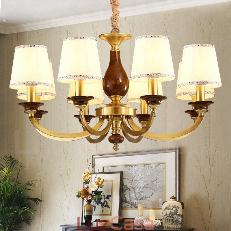 Lustre de pingente de latão luxuoso retrô rústico de 8 luzes com cúpula de vidro