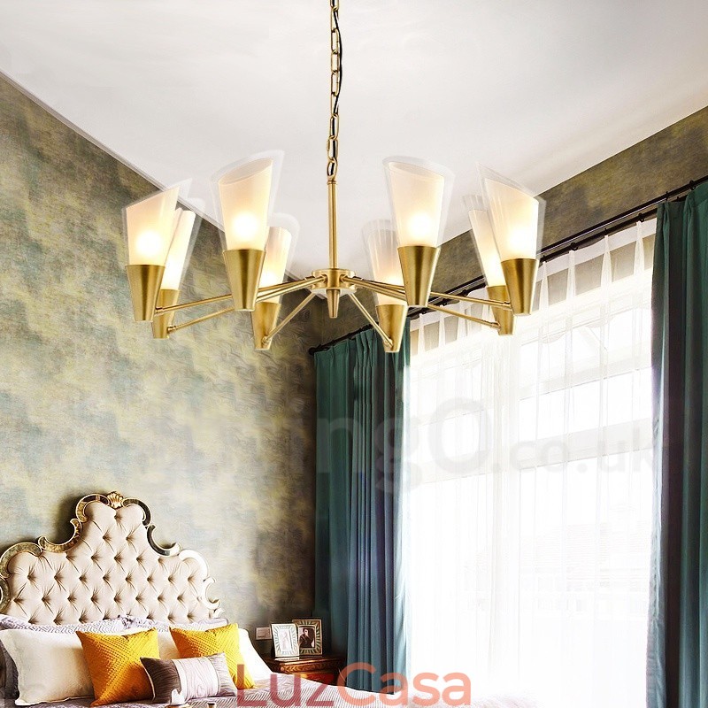 Lustre de pingente de latão luxuoso retrô rústico de 8 luzes com cúpula de vidro