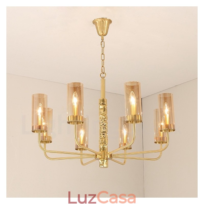 Lustre moderno contemporâneo de latão com 8 luzes e cúpula de vidro