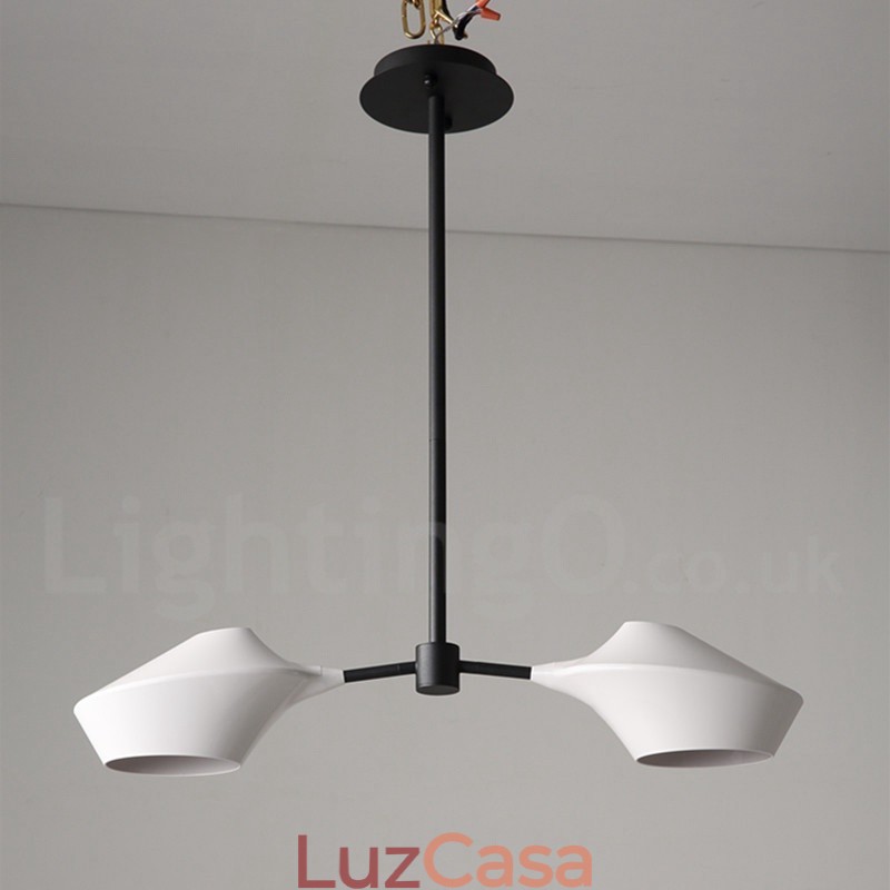 Lustre moderno e contemporâneo com cúpulas de acrílico branco e preto