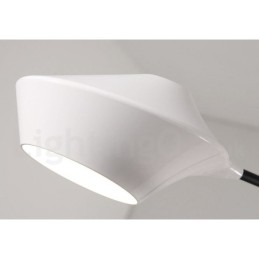 Lustre moderno e contemporâneo com cúpulas de acrílico branco e preto