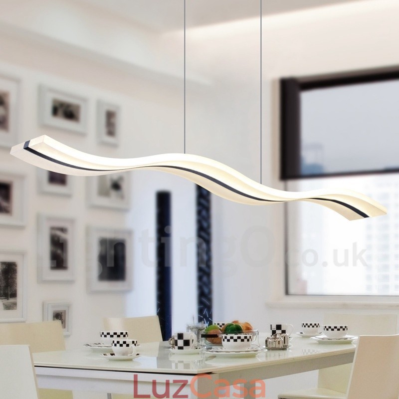 Luminária pendente linear regulável com controle remoto e design moderno