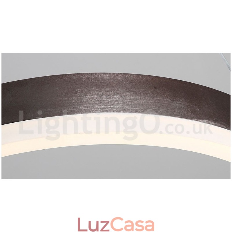 Luminária pendente linear regulável com controle remoto e design moderno