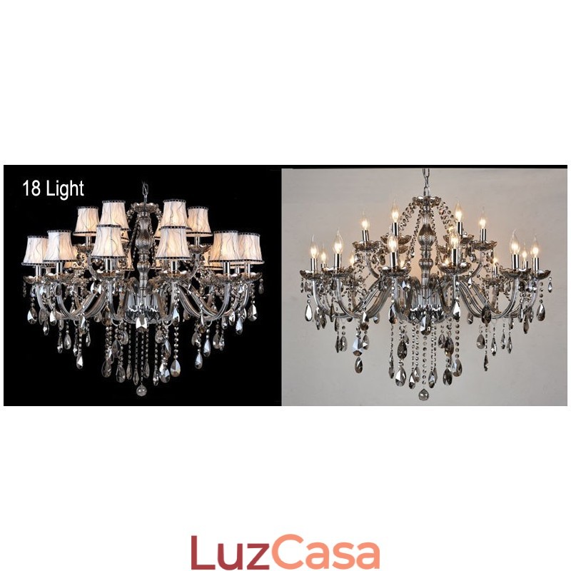 Lustre grande de cristal K9 com velas de cor cinza e abajures