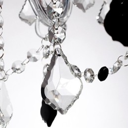 Lustre de luxo com 6 luzes em destaque