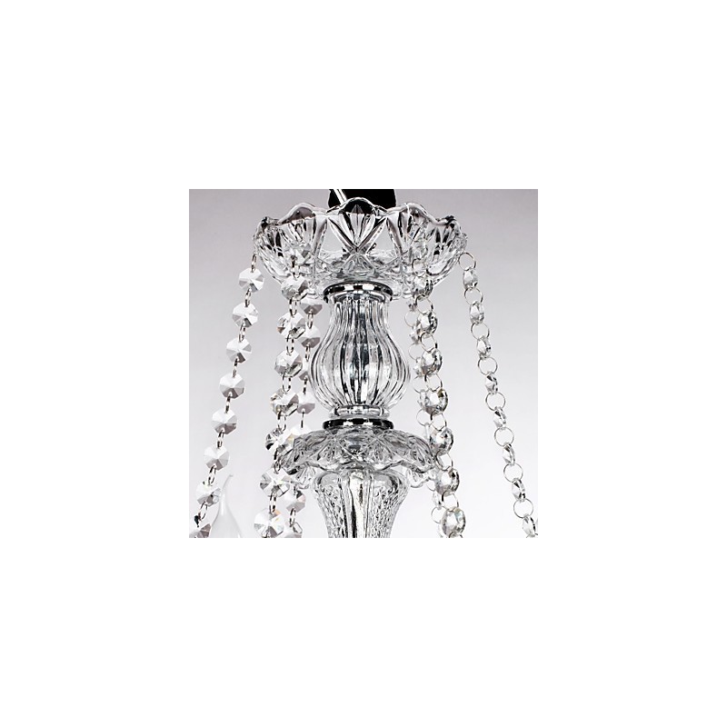 Lustre de luxo com 6 luzes em destaque