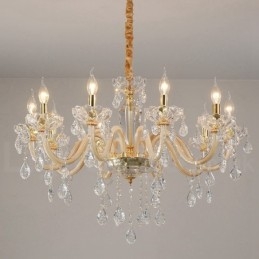 Lustre de ouro com lustre de vela de cristal transparente