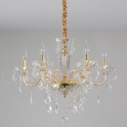 Lustre de ouro com lustre de vela de cristal transparente