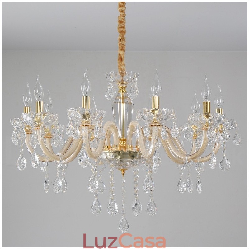 Lustre de ouro com lustre de vela de cristal transparente