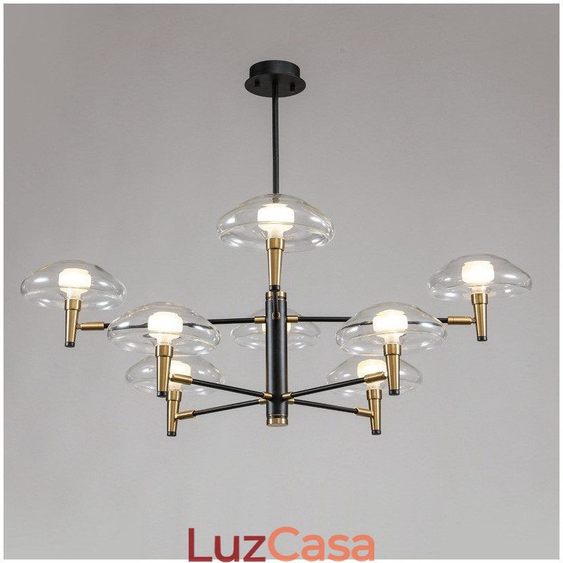 Lustre de 8 luzes com acabamento pintado galvanizado e cúpulas de vidro