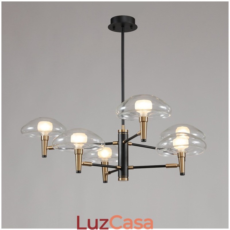 Lustre de 8 luzes com acabamento pintado galvanizado e cúpulas de vidro