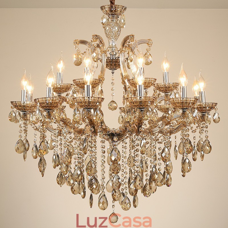 Lustre de cristal conhaque com 18 (12+6) luzes