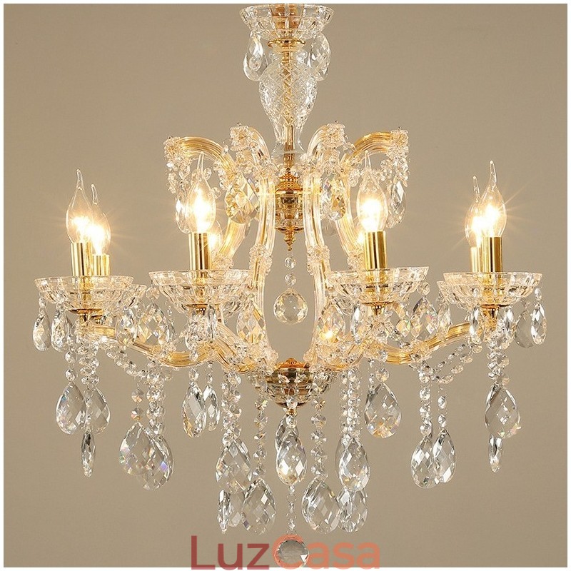Lustre de cristal dourado com 8 velas