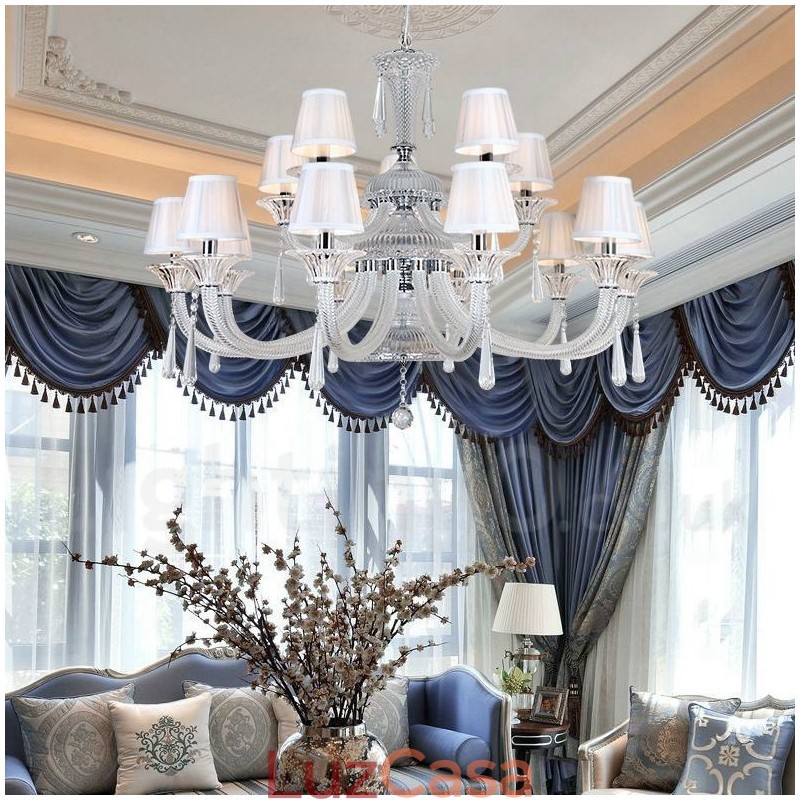 Lustre de cristal transparente para velas
