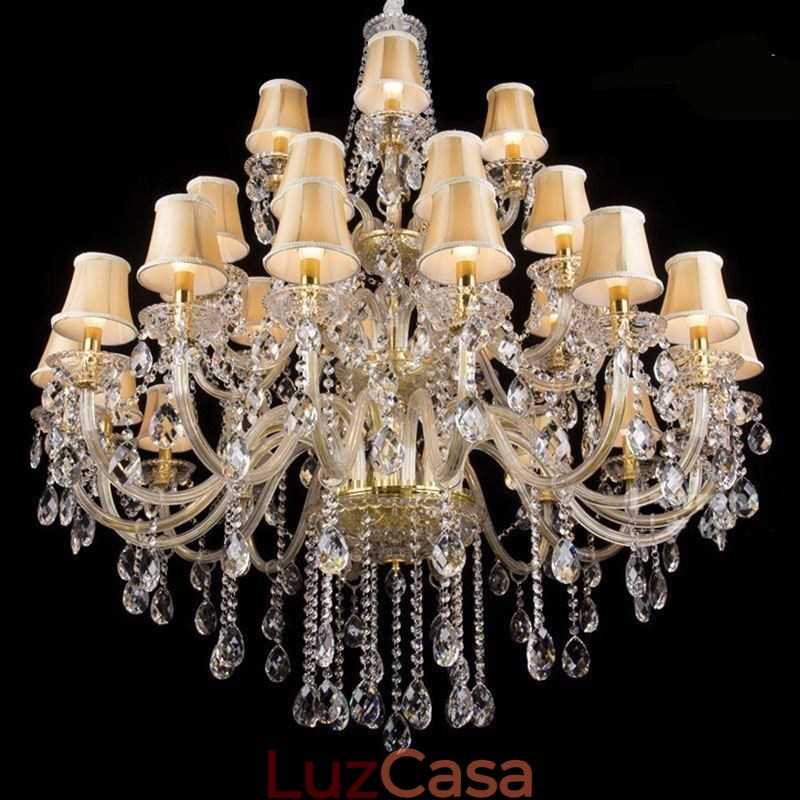 Lustre de cristal europeu com 32 luzes de teto