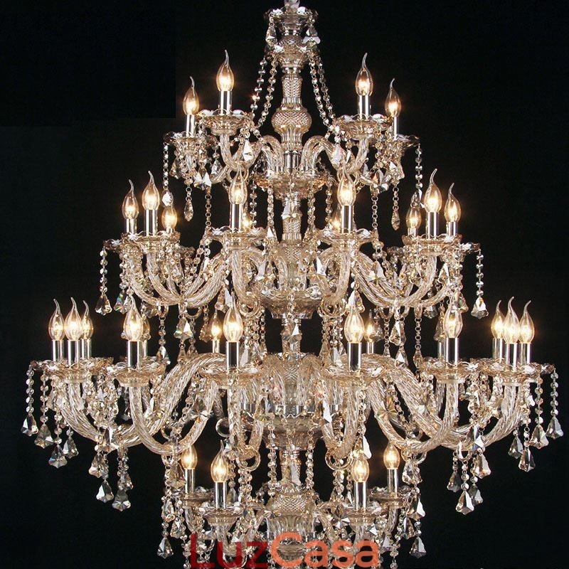 Lustre de cristal conhaque com 35 luzes