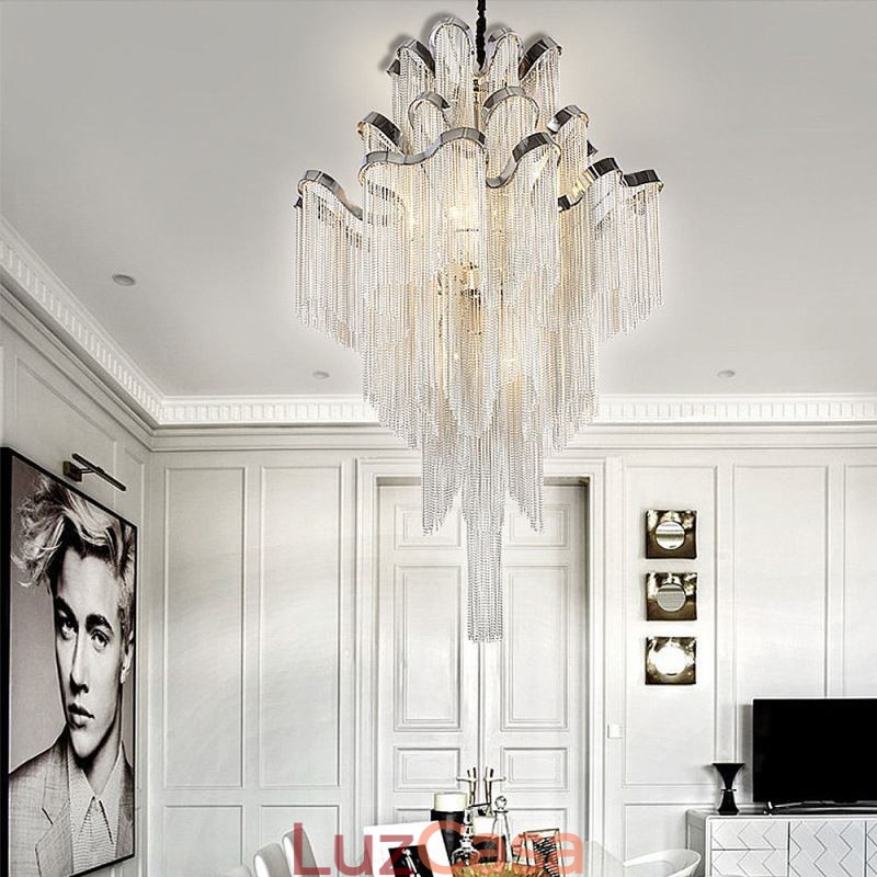Luminária pendente moderna e elegante com borla