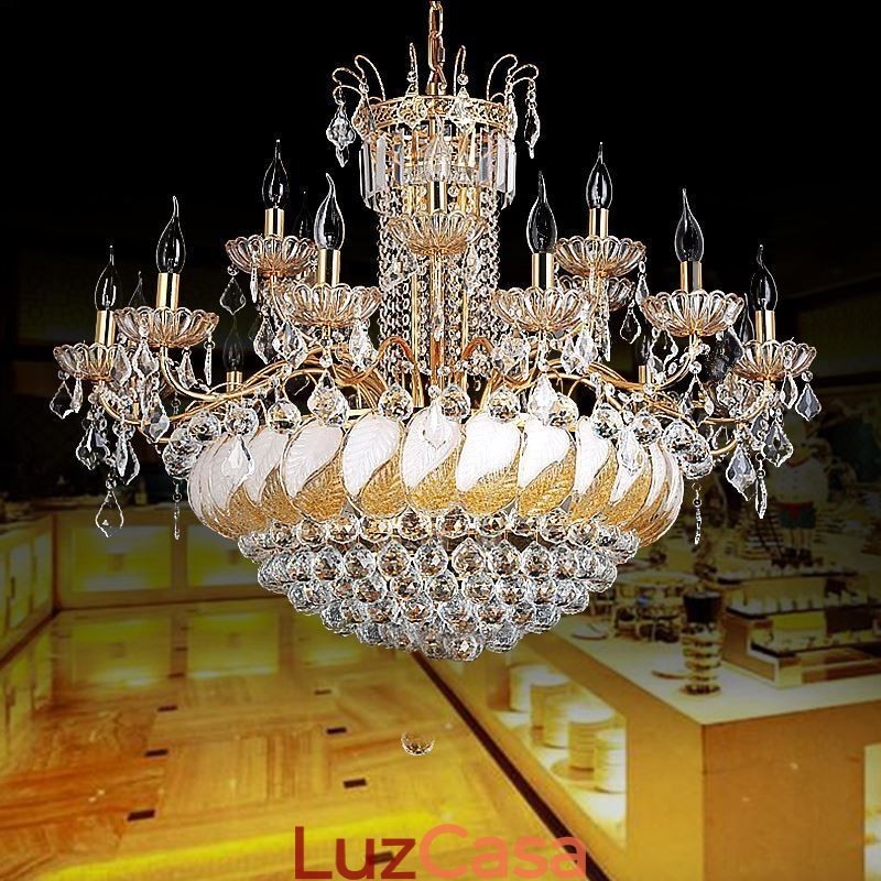Grande lustre de cristal de luxo europeu com luz de teto dourada