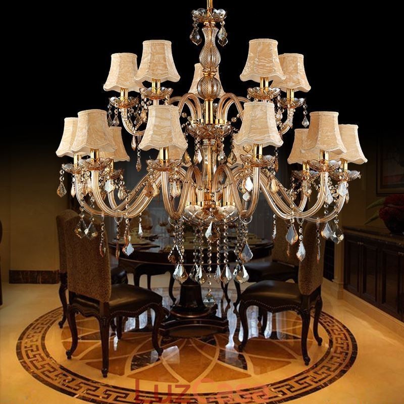 Grande lustre de cristal de luxo europeu com luz de teto âmbar