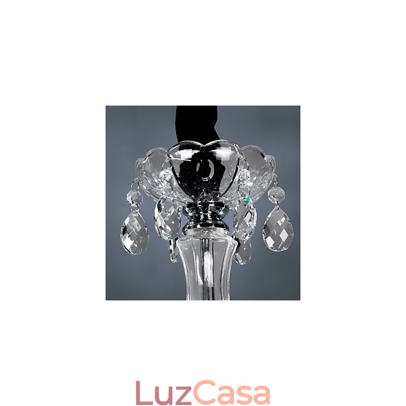 Elegante lustre de cristal com 6 luzes