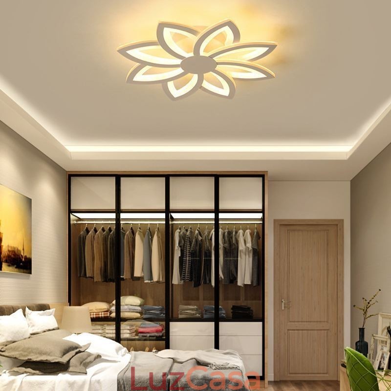Luminária de teto em acrílico com flor atraente e montagem embutida de 55 cm