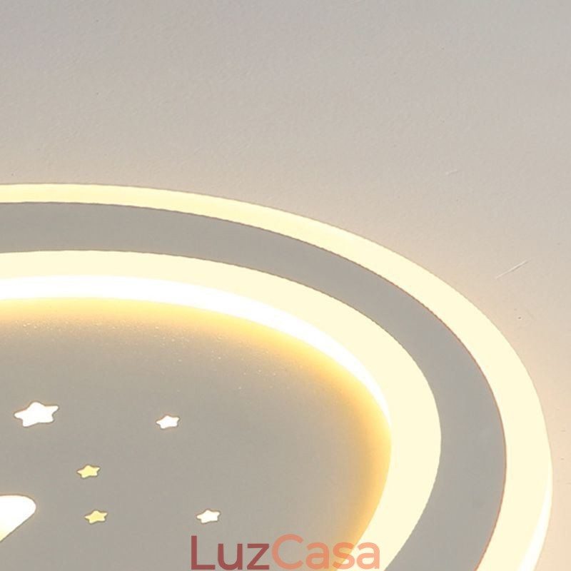 Luminária de teto embutida em formato de estrela