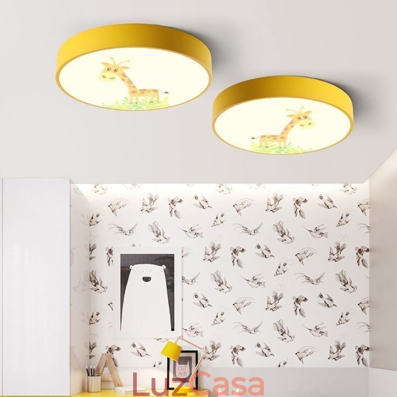 Luminária de teto infantil com desenho animado animal