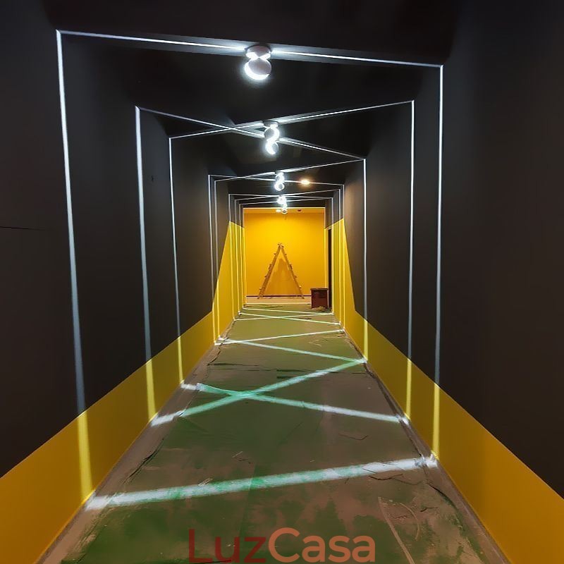 Luminária de parede moderna com luz de bar
