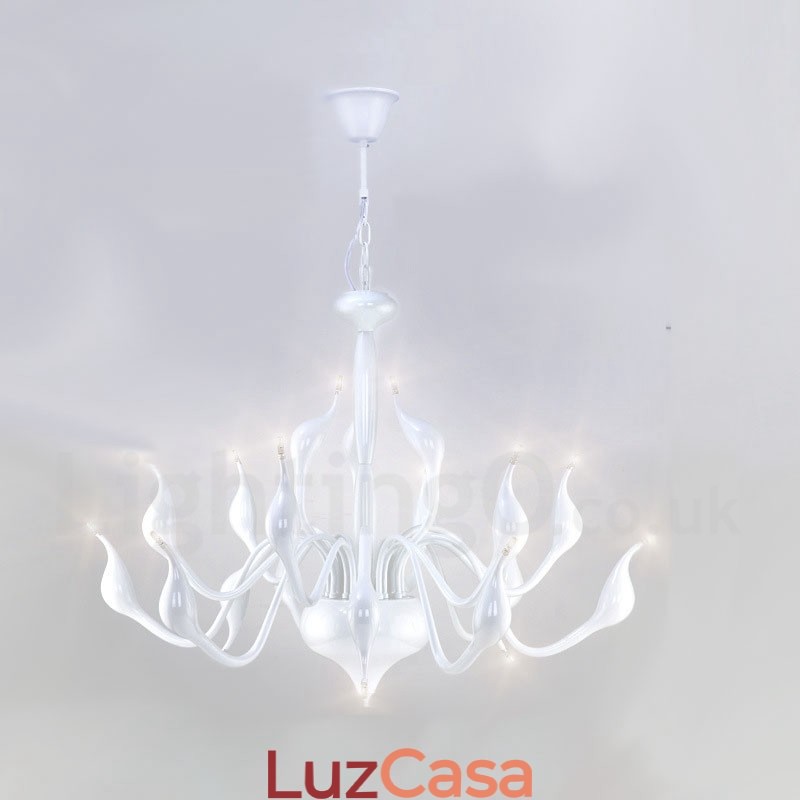 Lustre moderno de cisne de aço inoxidável com 18 luzes G4 com acabamento branco