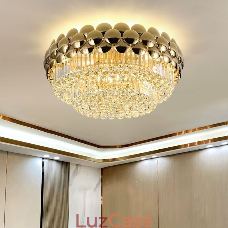 Luminária de teto decorativa de luxo em ouro galvanizado redondo com montagem embutida de cristal 80 cm