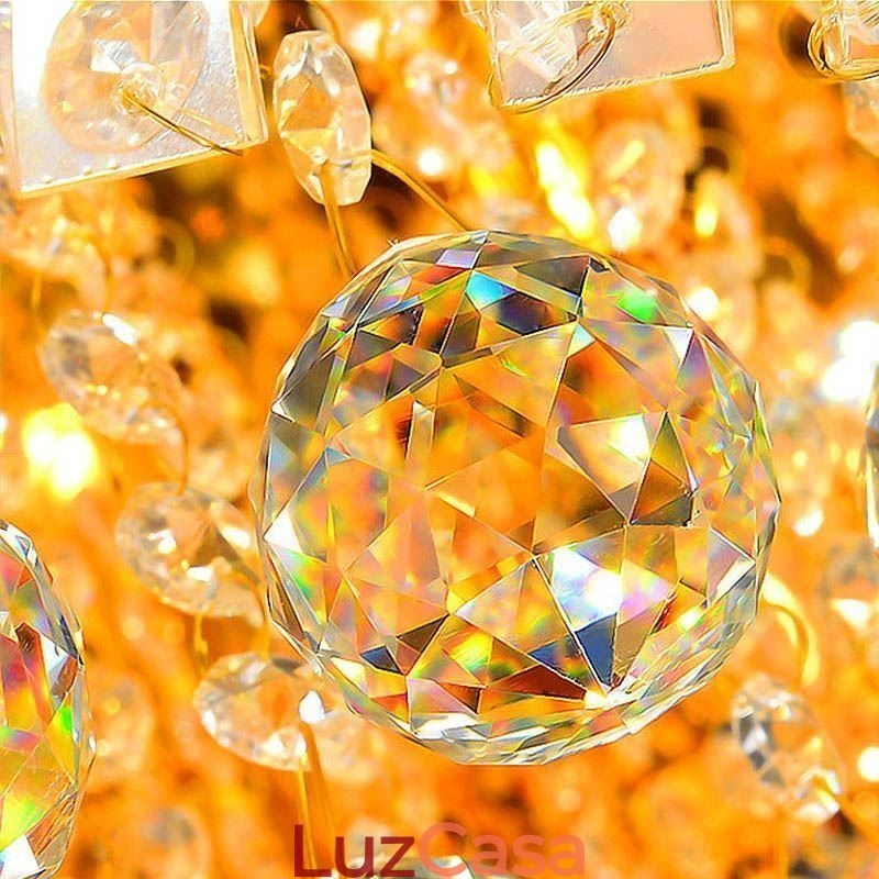 Lustre de cristal moderno de três níveis com montagem embutida