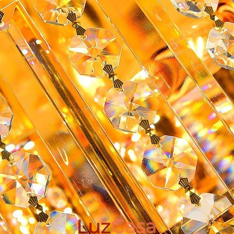 Elegante luminária embutida de teto em cristal dourado