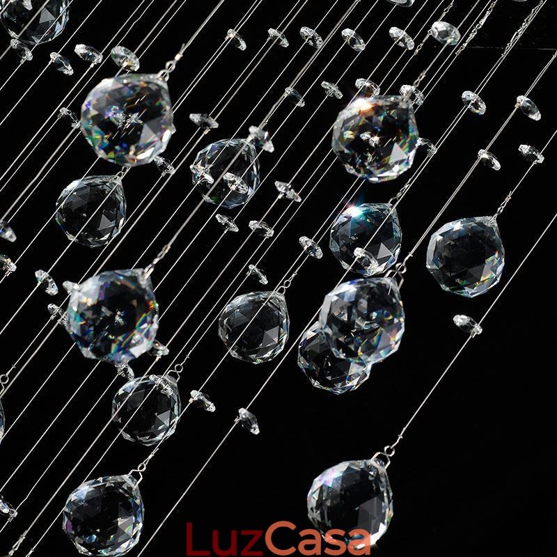 Lustre de cristal moderno com luz de teto embutida