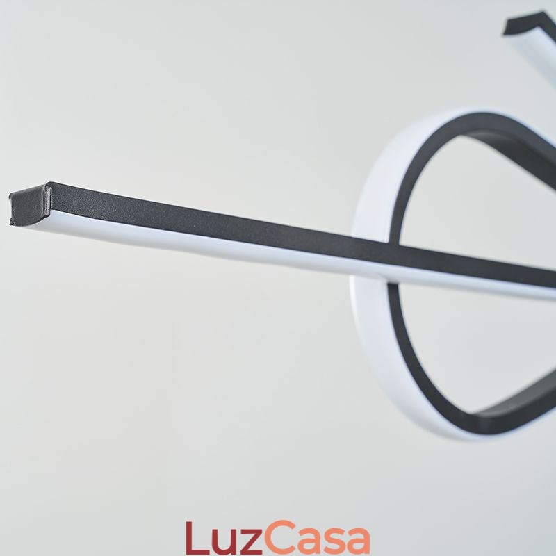 Luminária pendente simples em alumínio com laço de teto
