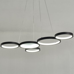 Luminária pendente estilosa em alumínio com arte no teto
