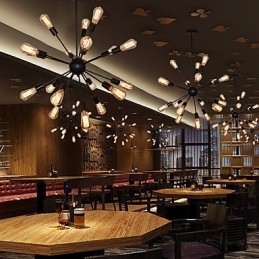 Country Designers Lustre de metal de latão antigo