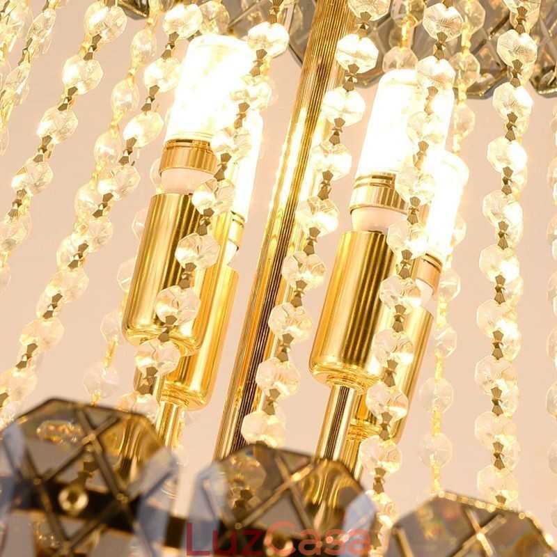 Moderno e elegante lustre de cristal cônico para teto