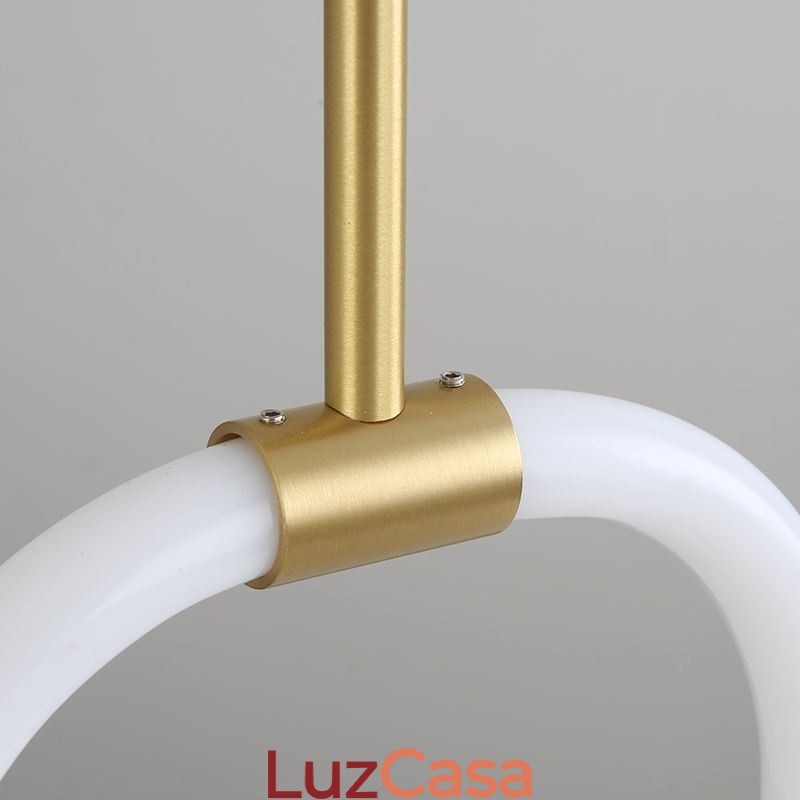 Luminária pendente simples e moderna de latão